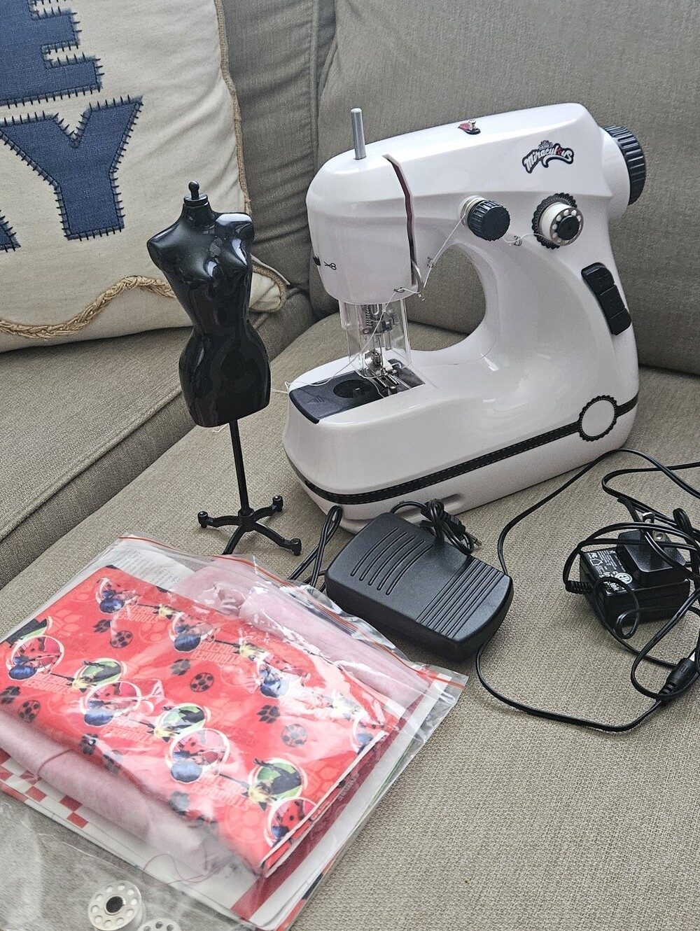 Miraculous Ladybug White Mini Sewing Machine Foot Pedal and Accessories For Kids
